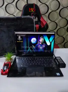 Dell XPS 13 9360 Touchscreen Layar QHD Siap Pakai