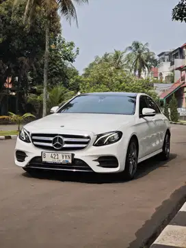 CASH. Km28rb. Mercy E300 AMG 2018