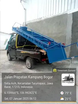 Tangga Gudang kokoh
