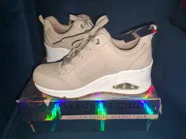 Jual Sepatu Skechers Uno Size 36