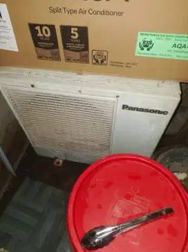 Beli AC bekas rusak