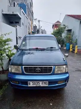 Kijang Kapsul LSX