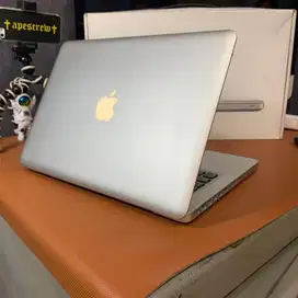 Macbook Pro 13inch 2012 8/500GB Lengkap