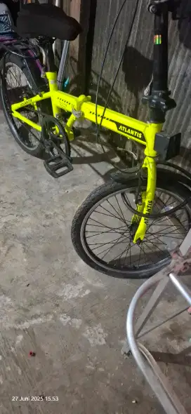 Sepeda lipat ukuran 16