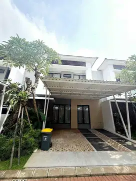 Rumah mewah di premier estate kodau , 5 menit tol jatiwarna