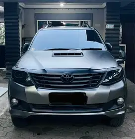 Toyota Fortuner 2013 Bensin