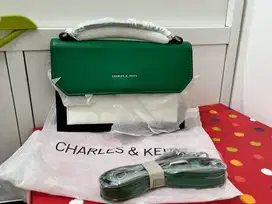 Tas charles & keith