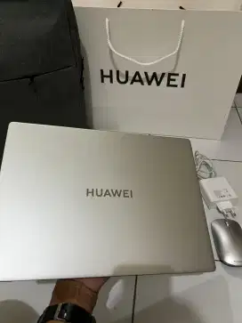 Huawei MateBook D14
