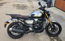 TVS Ronin 225 tahun 2023
