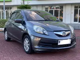 (Mulus dan terawat!! ) Honda brio S matic 2014 upgrade E pribadi