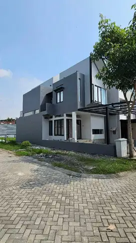 Rumah Baru Citraland Dekat Merlion Minimalis Bagus Free AC Waterheater