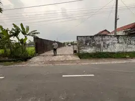 PROSPEK KOST UGM: Tanah Jogja Kaliurang Km 8