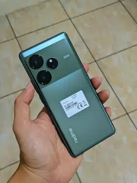 REALME GT 6 5G RAM 12+12/256