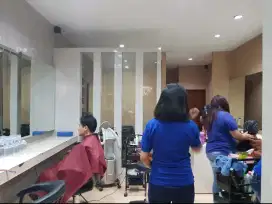 DICARI HAIRDRESSER WANITA BERPENGALAMAN