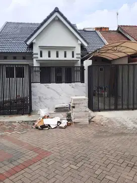 RUMAH 1lt Baru Mulyasari dekat Pakuwon City Sutotejo Galaxi Mall ITS s
