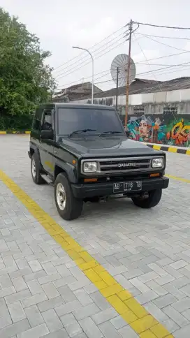 Dijual Taft GT 4x4 th 1989