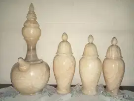 Guci antik marmer onyx