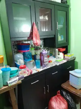 Lemari Rak Piring