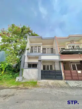 Rumah minimalis di Klampis Semolo Tengah