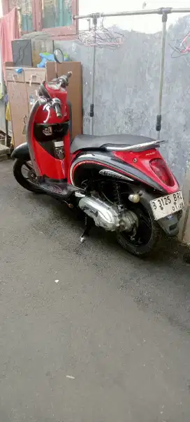 Honda Scoopy karbu tahun 2013 pajak hidup