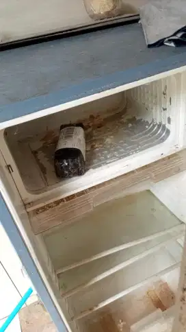 Kulkas bekas ga di pakai