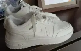 Sepatu Pria Casual