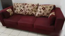 Kursi sofa 3 seater high quality expat garage sale