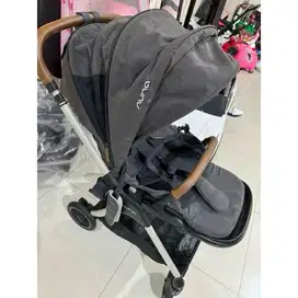 Preloved Nuna Triv cinder
