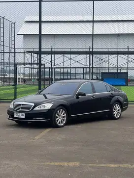 Mercedes Benz S500 L W221 V8 panoramic facelift 2010