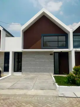 Rumah Ready Unit Free DP Start 290Jt di Velvet Legundi Gresik