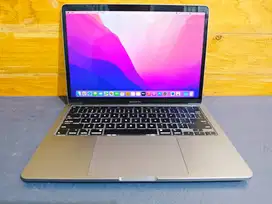 Macbook Pro 2020 Touchbar Core i5 RAM 8GB SSD 256GB Retina-Display