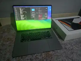 Macbook pro 2019 16inch