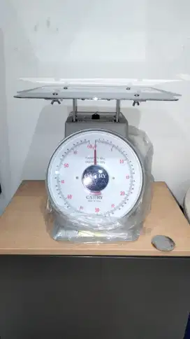 Timbangan duduk Camry 60 kg, swcond