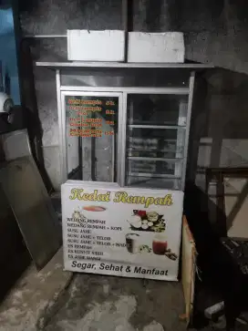 Etalase bekas siap pakai