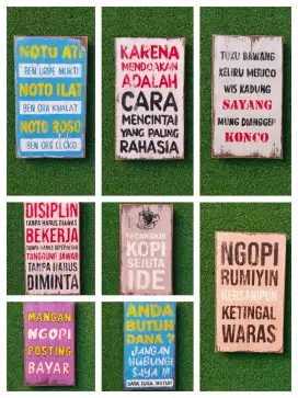 Hiasan dinding kayu