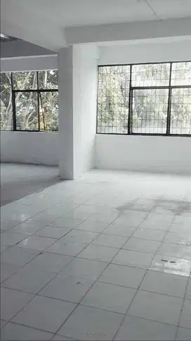 Ruko Gandeng SHM Strategis Bisa Satuan di Daan Mogot Jakarta Barat