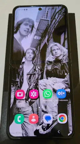Samsung Z Flip 4 murah aja