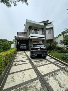 Jual Rumah 2 Lantai Taman Diponegoro Lippo Karawaci