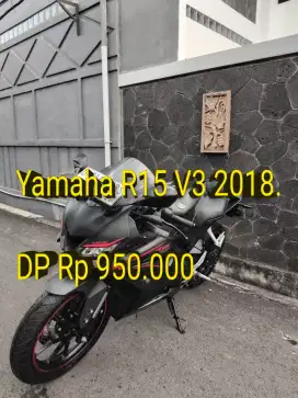 R15 V3 2018. Pajak ON. Standar. Mulus. Original. BanOK. Cash/Kredit/TT