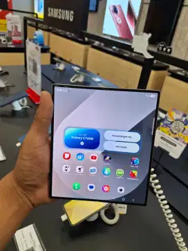 Samsung Z Fold6 Bonus Z-Premiere 1 Tahun dan Free Speaker Premium