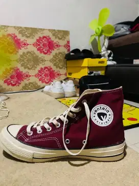 Sepatu Ventela Bts high 70S