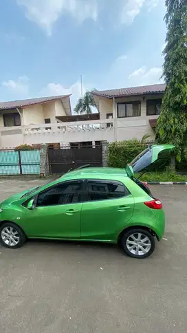 Mazda 2 2012 Bensin