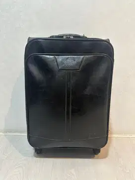 KOPER KULIT TRAVEL MERK MONTBLANC