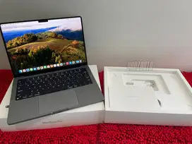 MACBOOK PRO 2023 14 Inc IBOX, M3, SSD 512 Gb, RAM 8 Gb, Fullset