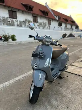 Vespa Primavera S i-Get ABS 2022 Grey Materia