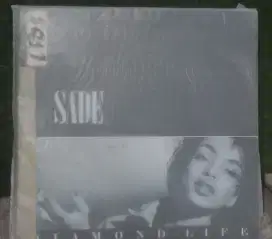 PH Vynil Sade Adu