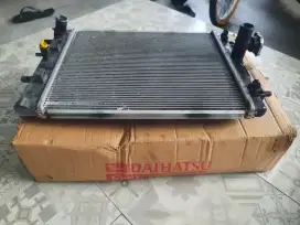 RADIATOR MOBIL SIGRA / CALYA 1000 CC