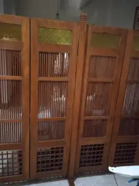 Sekat ruangan kayu Jati ( Nego Tipis)