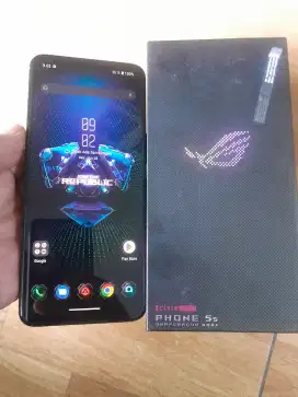 Asus Rog 5s Black (4G) LTE 8/128 Gb Fullset