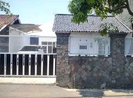 Dijual Rumah tengah kota murah sayap Bkr bandung